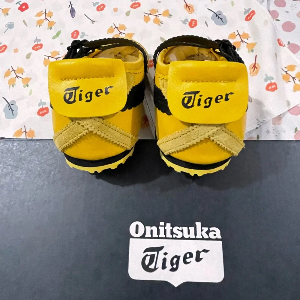 Onitsuka Tiger by Asics Yellow and Black Mary Jane Flats